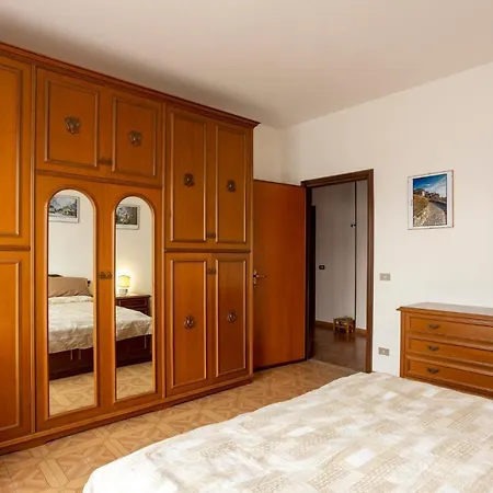 Appartamento Vista Alpi Biellesi Biella Exterior foto